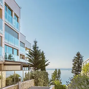 Deluxe Volosko Apartment